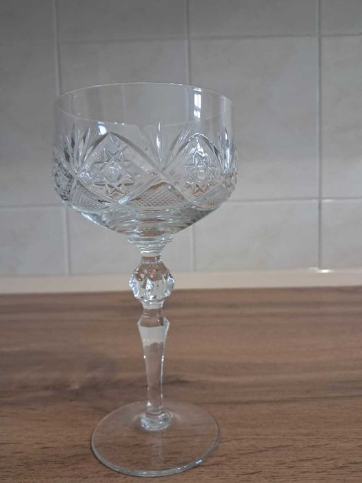 Продам хрустальные вазы