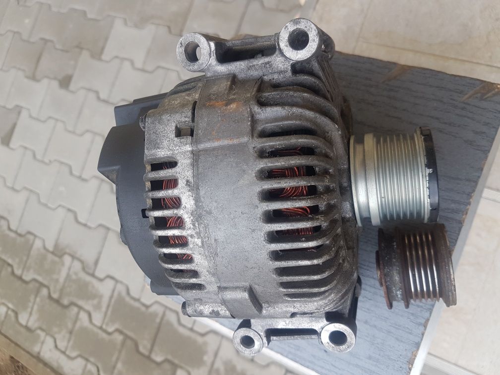 Vind Alternator Mercedez  Vito 639