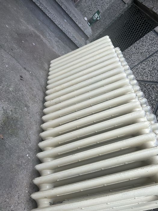 Котел 100 см х 52 см 33 KW, Чугунени радиатори 60см х 125см