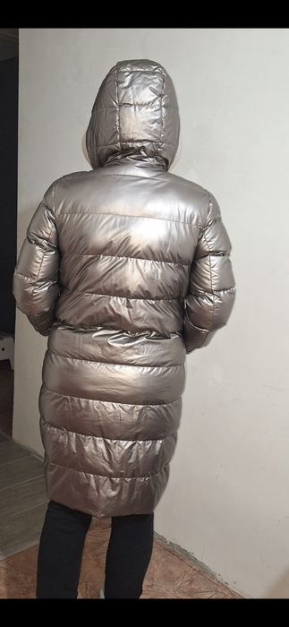 Продам зимнюю куртку