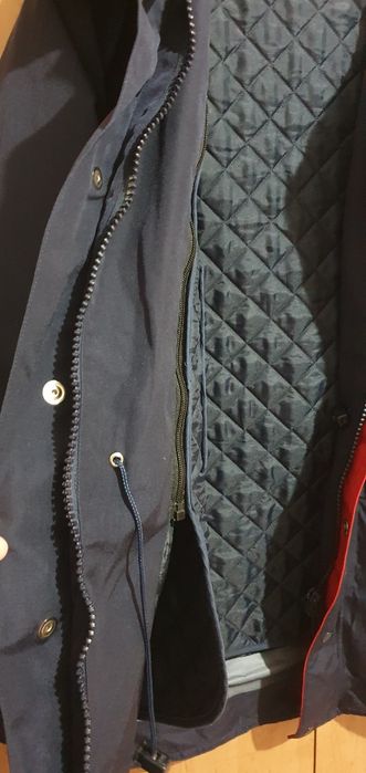 Vând geaca de lucru pentru bărbați de culoare bleumarin