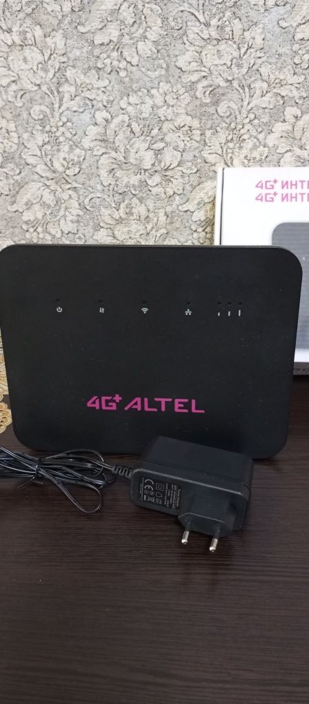 Продам роутер Altel 4g+