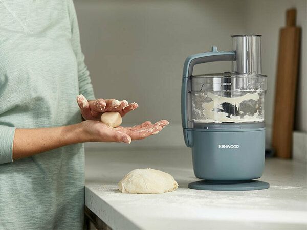 Кухонный комбайн Kenwood FDP22.130GY