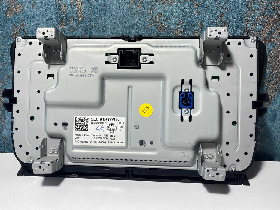 Display Skoda Octavia III