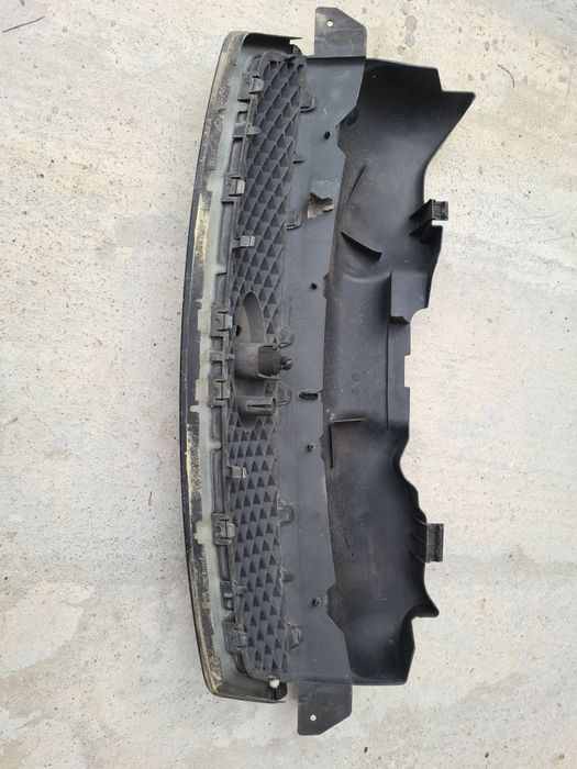 Grila Ford Focus Mk2