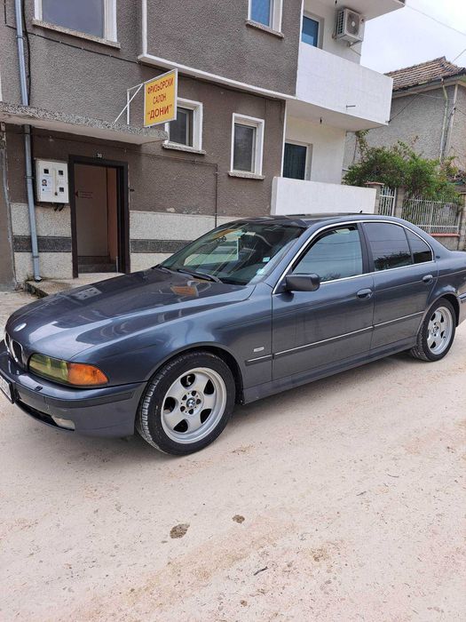 Продавам BMW 525d