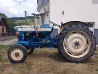 Tractor Ford 4000