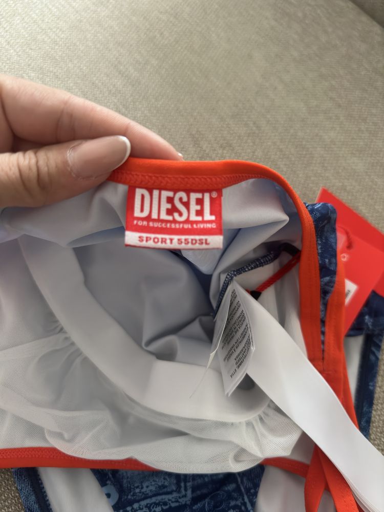 Costum de baie Diesel