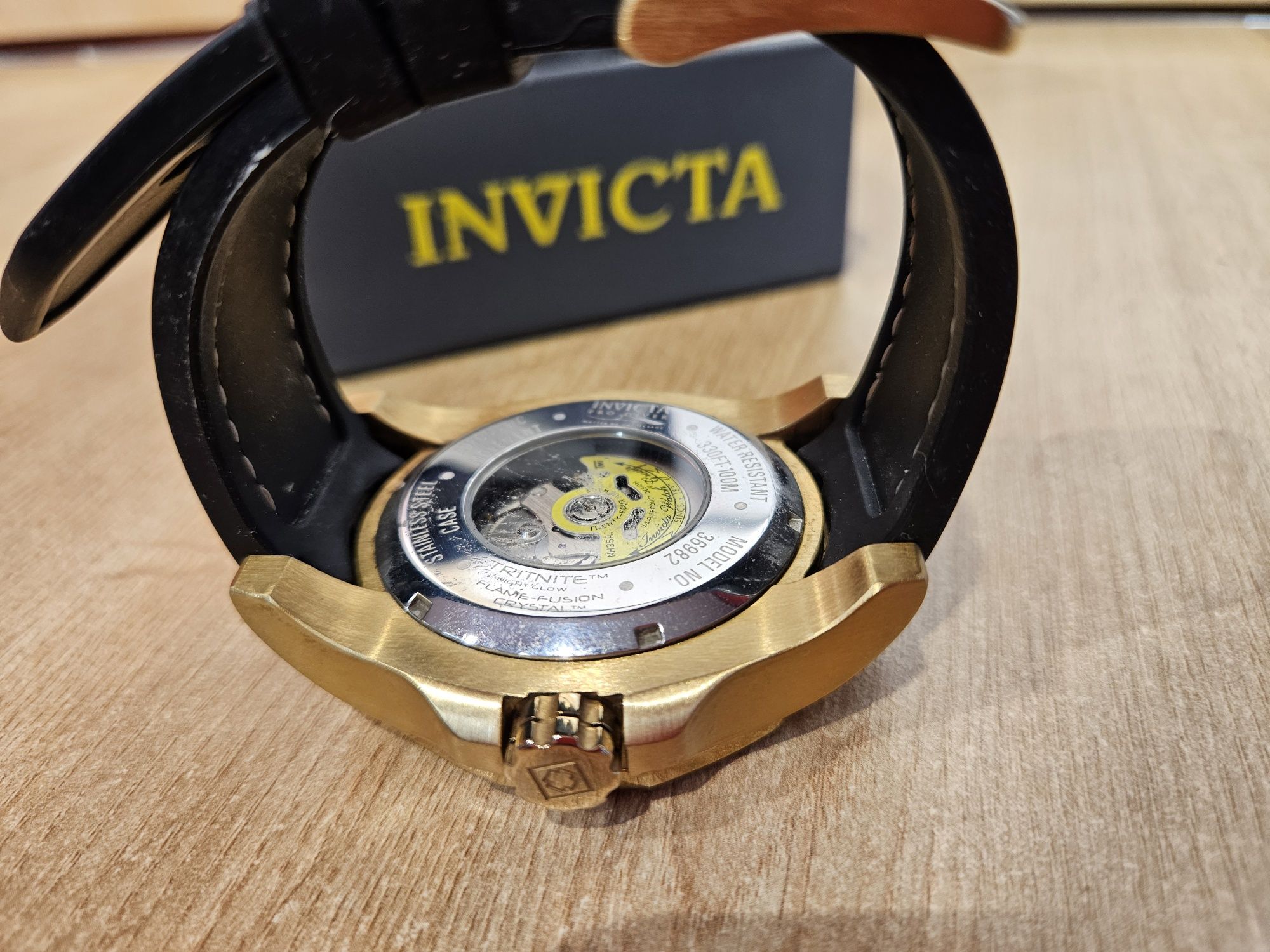 Часовник Invicta