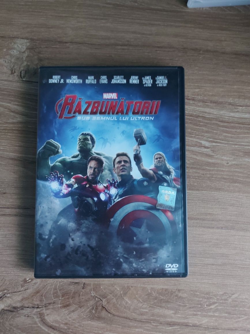 DVD-uri cu Desene animate, pentru copii şi filme Marvel, clasice