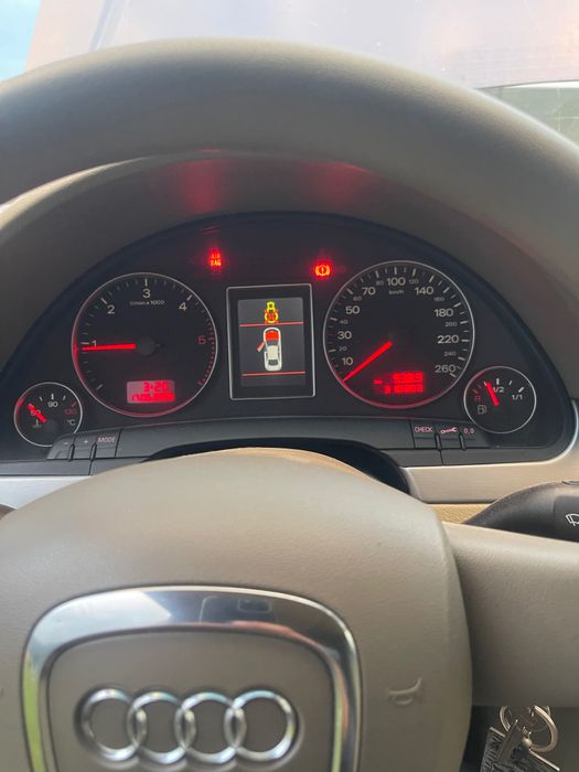 Vând Audi A4 B7 2.0 TDI