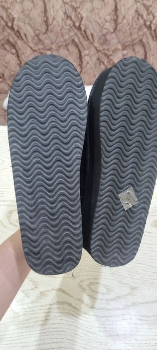 Сапоги женские уги