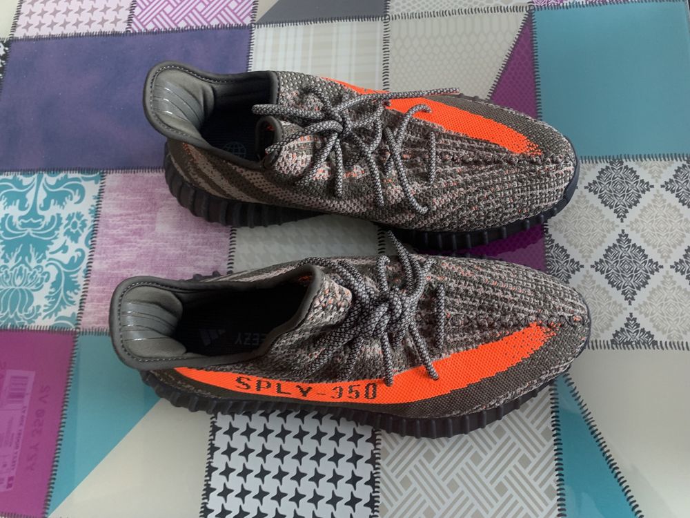 Yeezy 350 Carbon Beluga