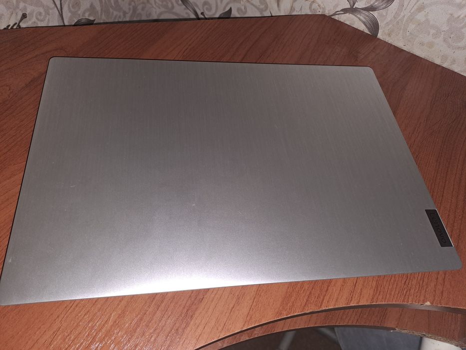 Продам ноутбук Lenovo