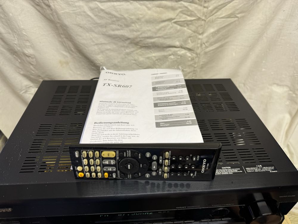 Onkyo TX-SR607 resiver качествен