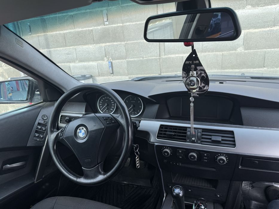 BMW Seria 5 E60 – 2.2 benzină