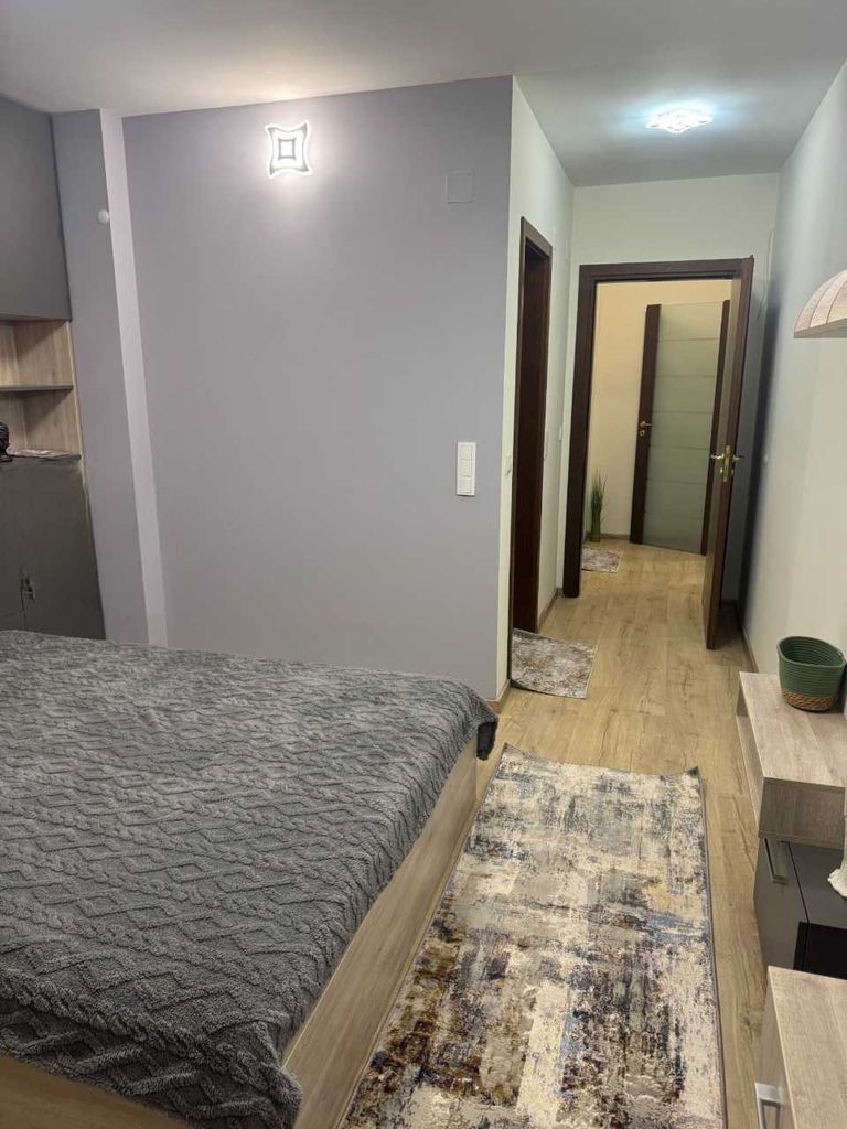 Дава се под наем Двустаен апартамент в София, Хиподрума - 94 кв.м за 1700 € - Снимка #15