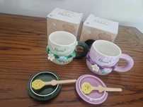 Set 2 cani cu lingurita si capac
