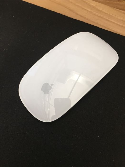 Apple Magic mouse 2 хорошая состояние