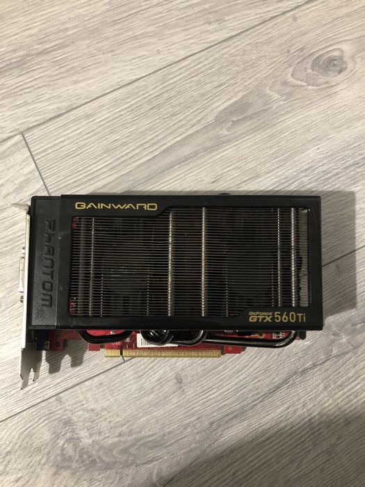 Placă video Gtx 560Ti Gainward Phantom