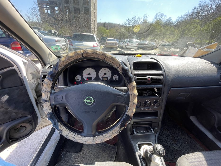 Опел Астра 2.0д 82кс 1999г НА Части