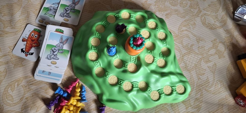 Игрушки,игры,паззлы