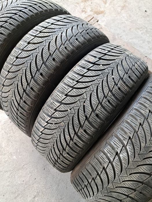 4 anvelope iarnă 195 55 r16 Nexen