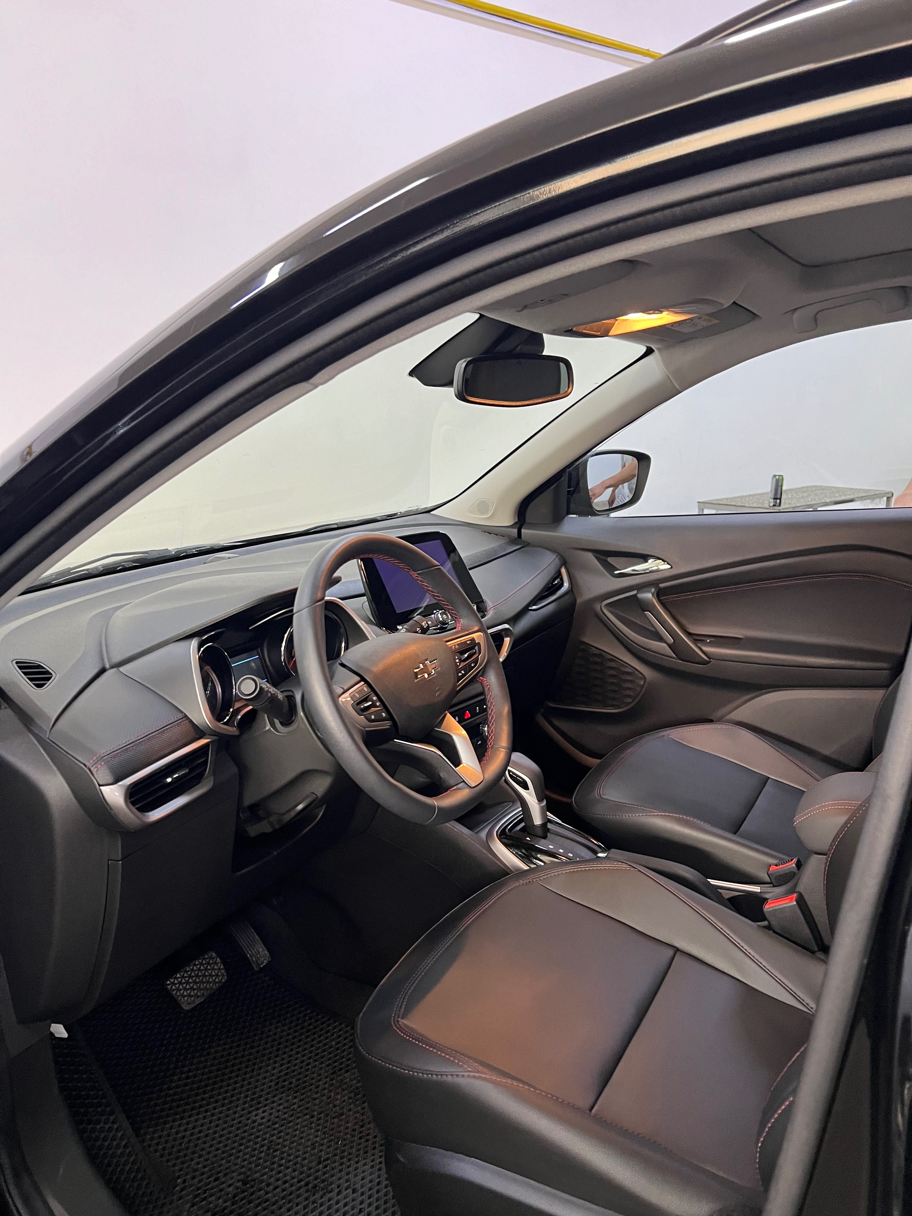 Tracker 2 Redline Full 2024