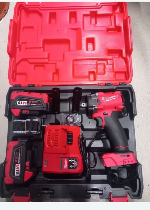 Filetantă cu impact Milwaukee nou cu orindere de 1/2 si 500n.m