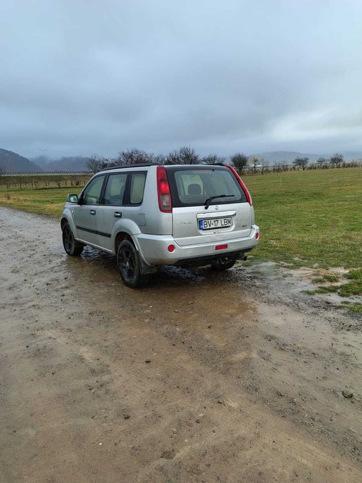 Vând Nissan xtrail 2005