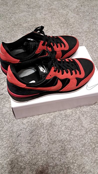 Vand Nike internationalist