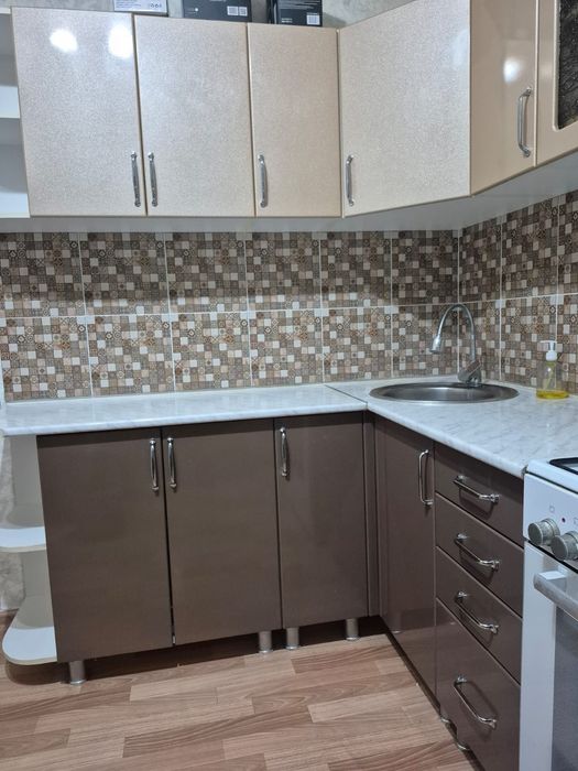 Продам кухонный гарнитур