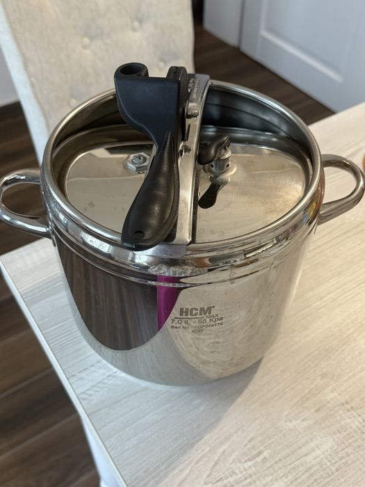 Oala pe inductie (cucta)