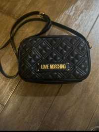 Дамска чанта- LOVE MOSCHINO