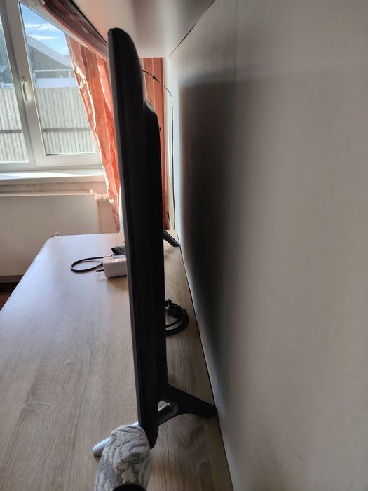 Продам телевизор LG