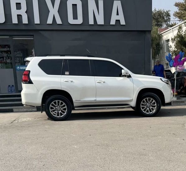 Tayota Prado 2.7l 2017