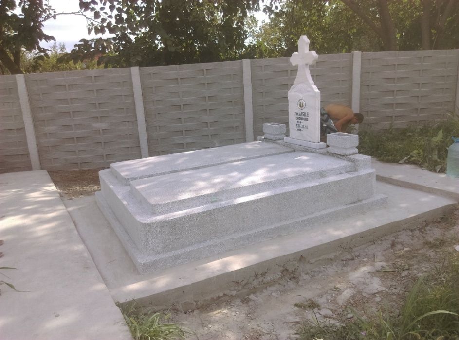 Lucrari monumente funerare ,mozaic, marmura si granit ,fotoceramice.