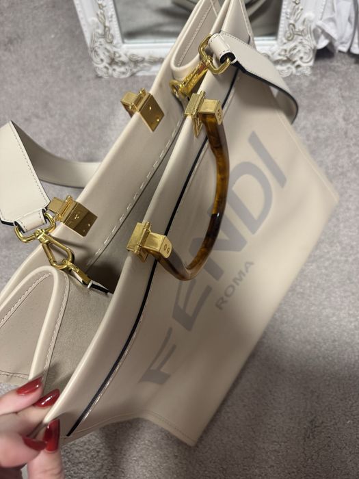 Geanta piele fendi