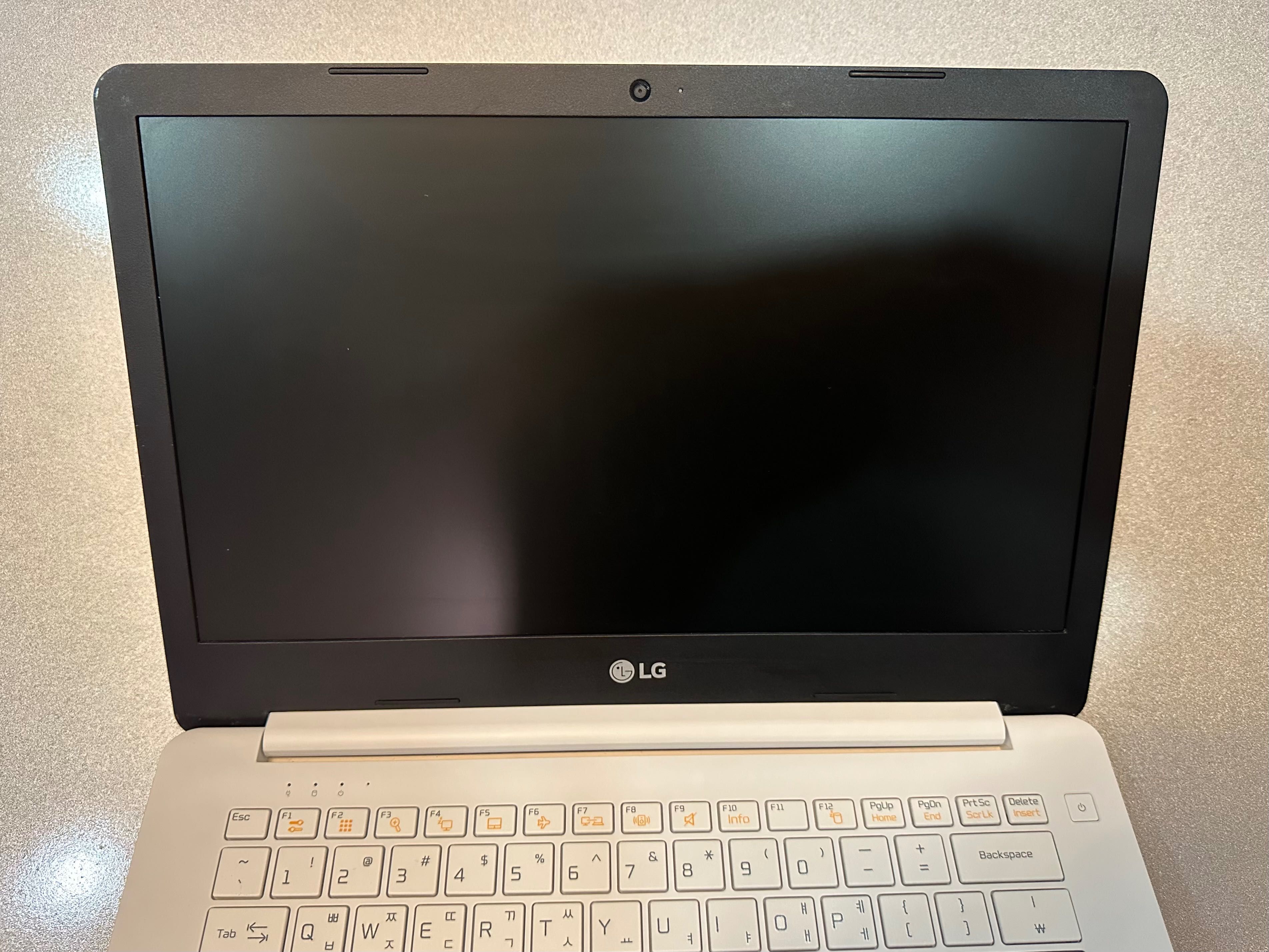 LG Notebook  Electronics 2022.01 Ultra PC 14 Celeron 14U30P-E316K
