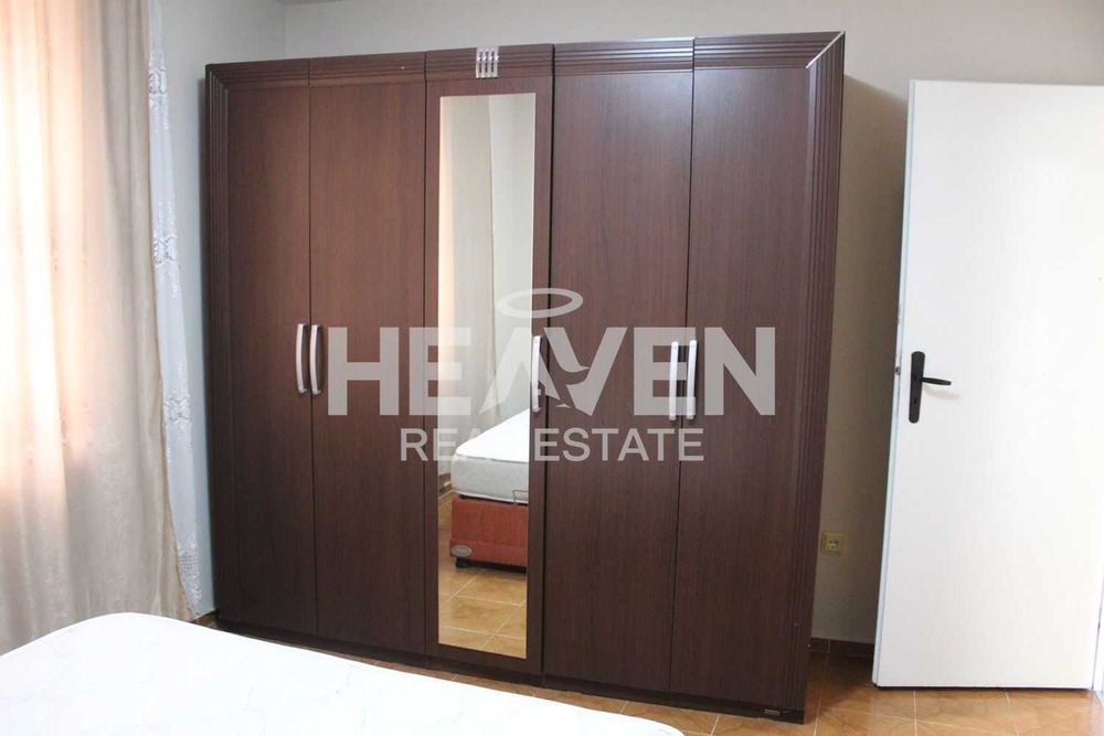 Продава се Тристаен апартамент в Пловдив, Център - 90 кв.м за 1500 €/кв.м - Снимка #2