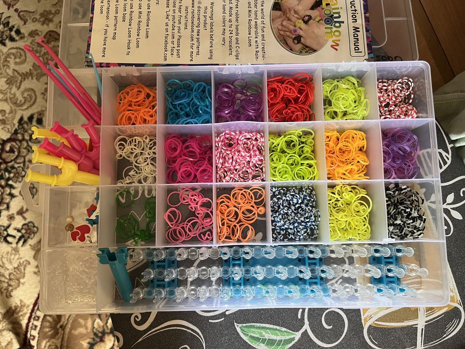 СРОЧНО Продам набор резиночек для плетения