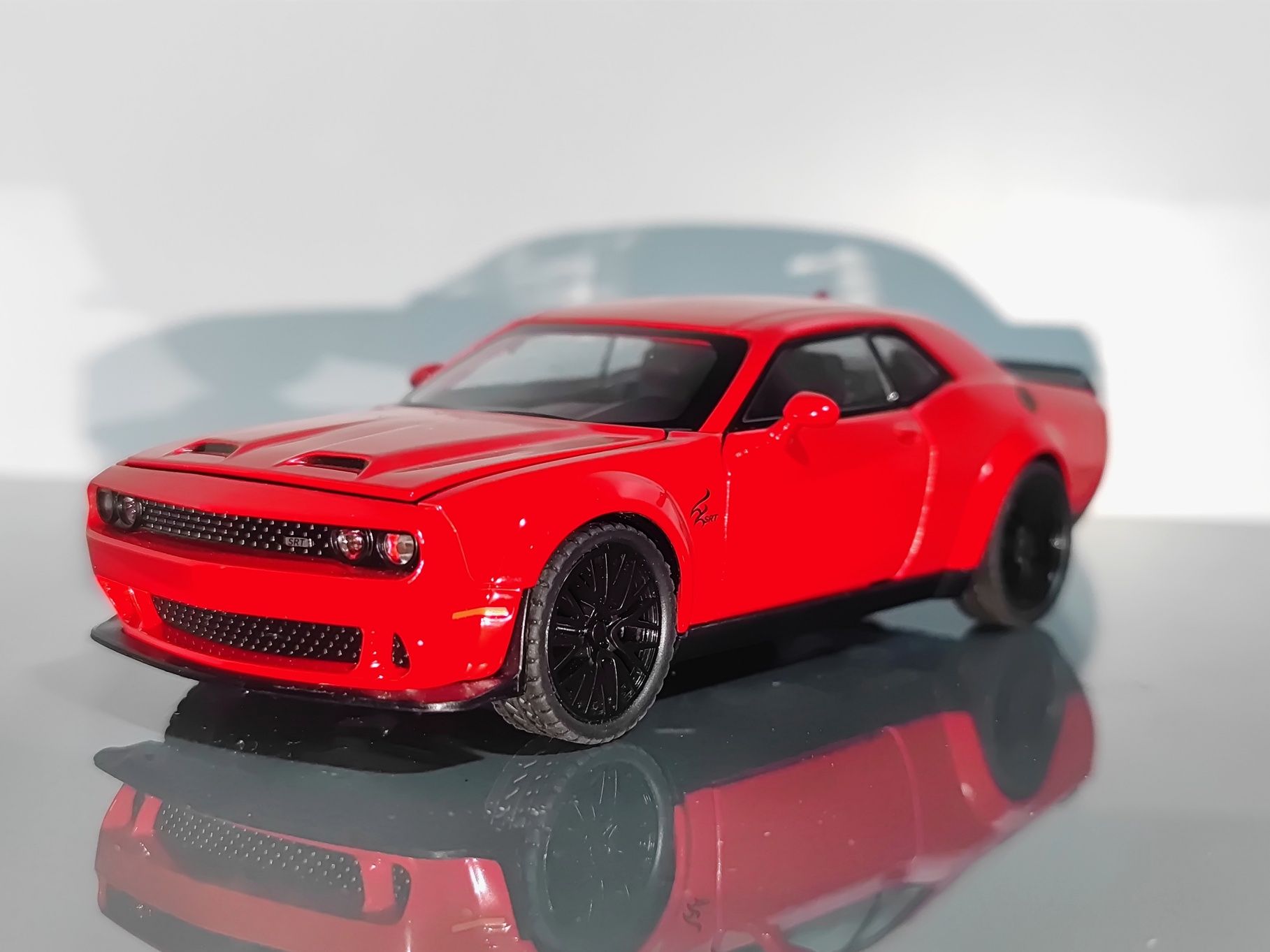 Dodge Challenger SRT Demon железная машинка металлическая - Доставка