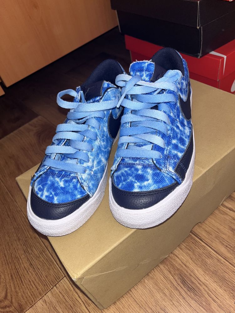 Nike blazer low navy blue