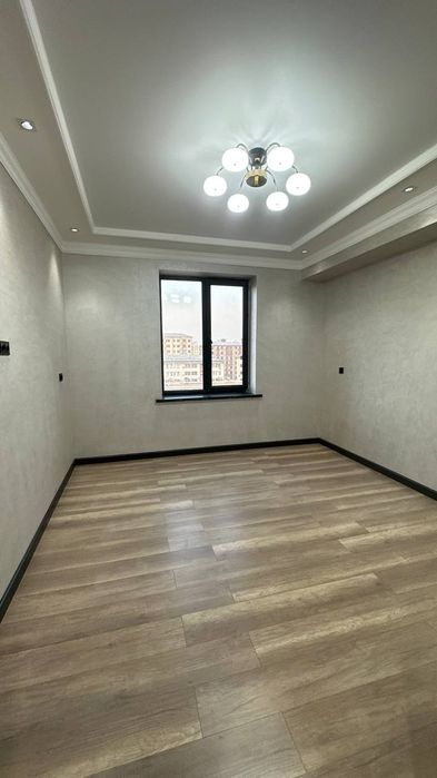 Fargona shaxar 4 xonalik kvartira sotiladi