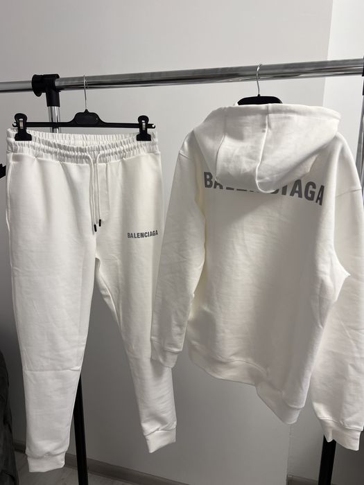 Trening Balenciaga
