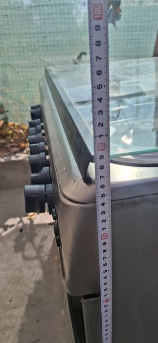 Б/у газ плита продаётся