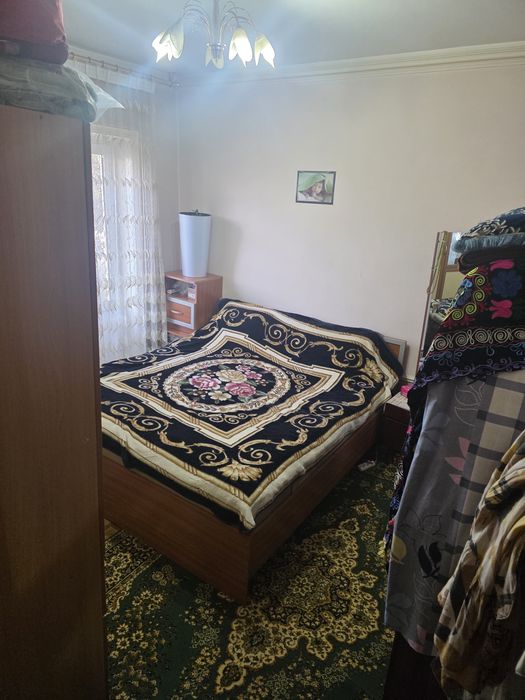 Срочно Микрайонда 2 этаж 2 хонали уй сотилади