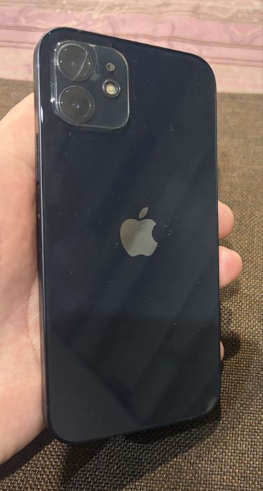 IPhone 12 black