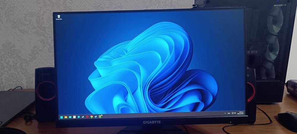 Monitor gigabyte 180hz