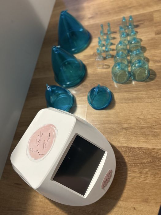 Aparat de masaj cu vaccum